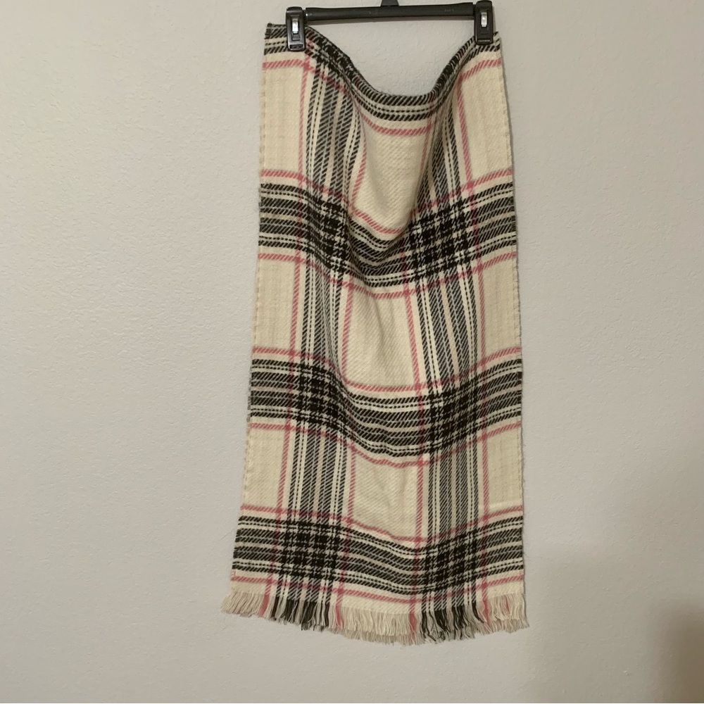 Scarf - Picture 3 of 3